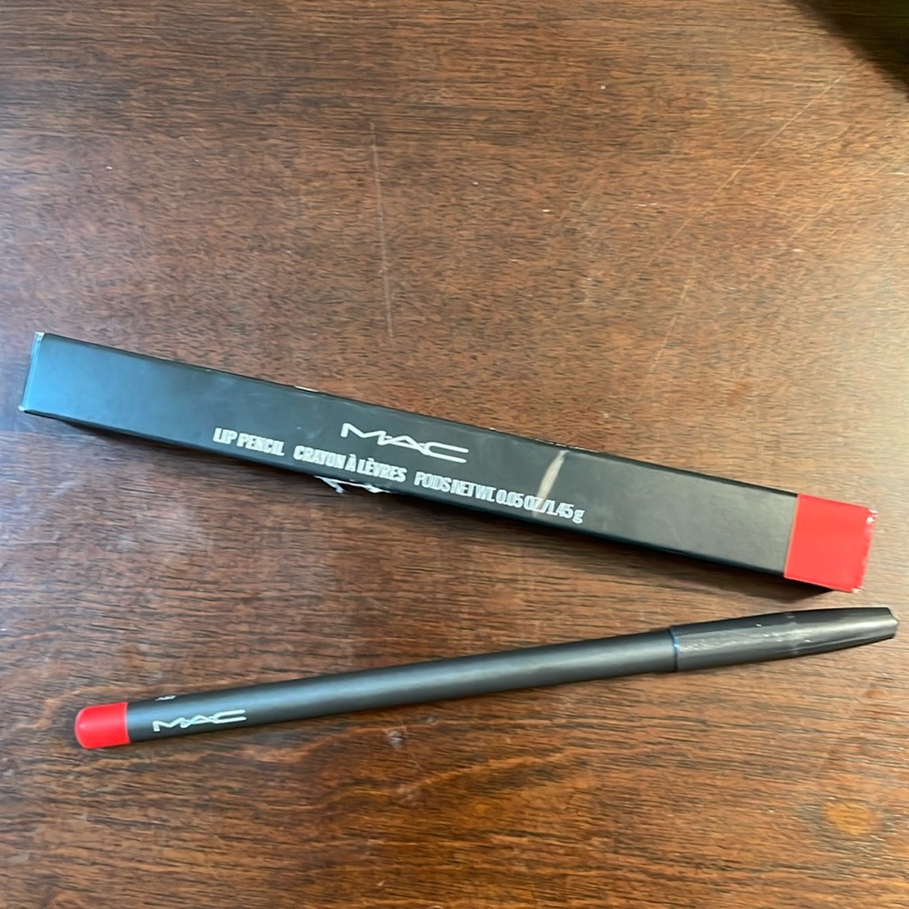 Brand new Mac cosmetic ruby woo lip liner